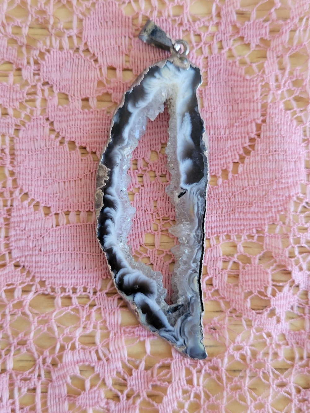Black & White Agate Slice Pendant